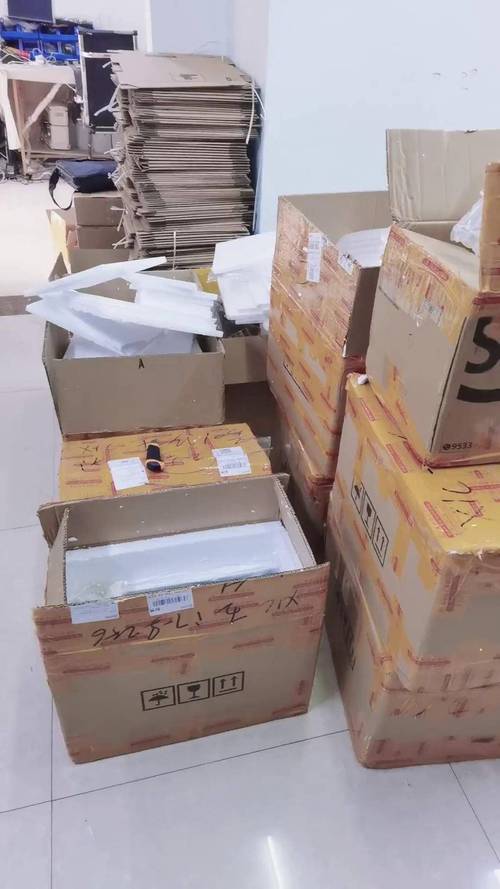 电脑 商务本 数码科技 仓库实拍 电子产品 青岛盛世大唐二手 公司日常